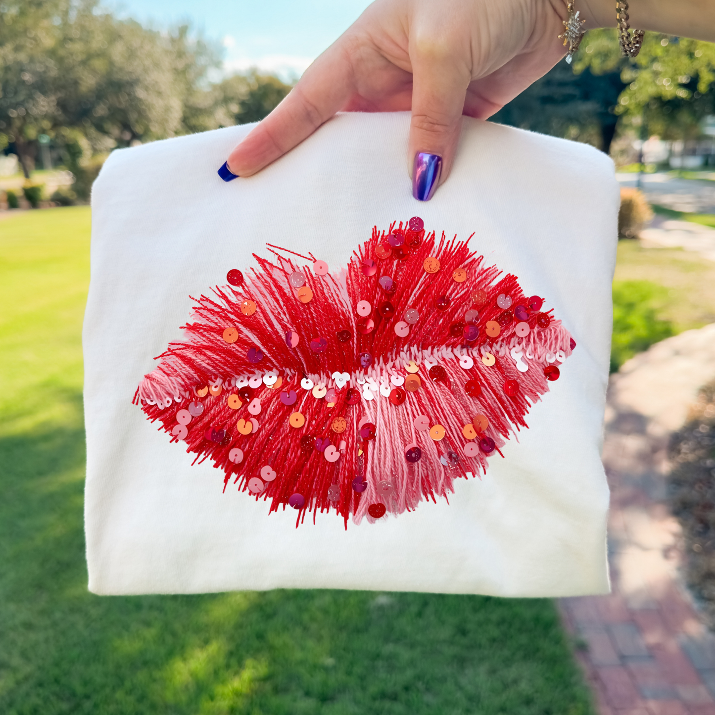 Lips (Faux Sequin/Thread) Full Color DTF Transfer
