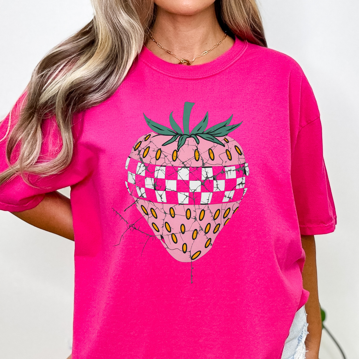 Distressed Strawberry Full Color DTF Transfer