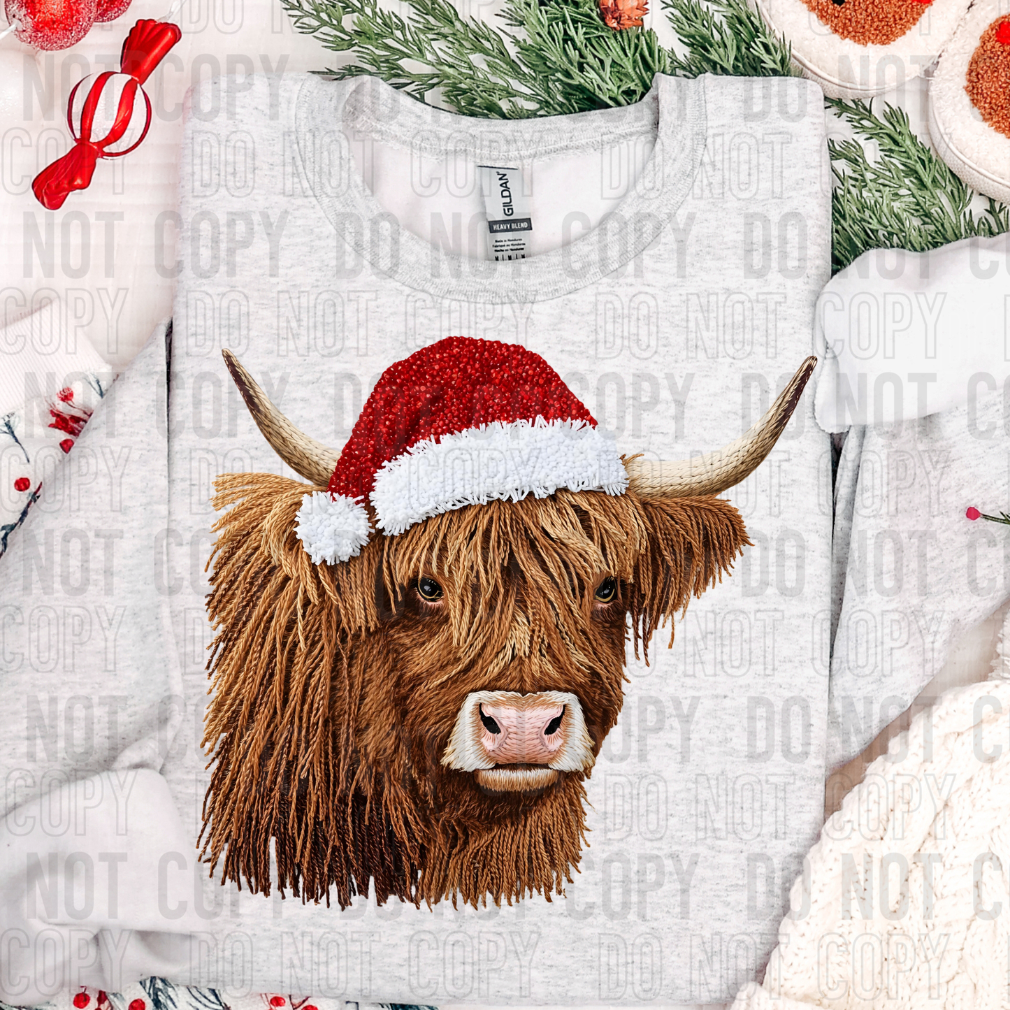 Highland Cow w/Santa Hat (Faux Yarn/Pearl) Full Color DTF Transfer