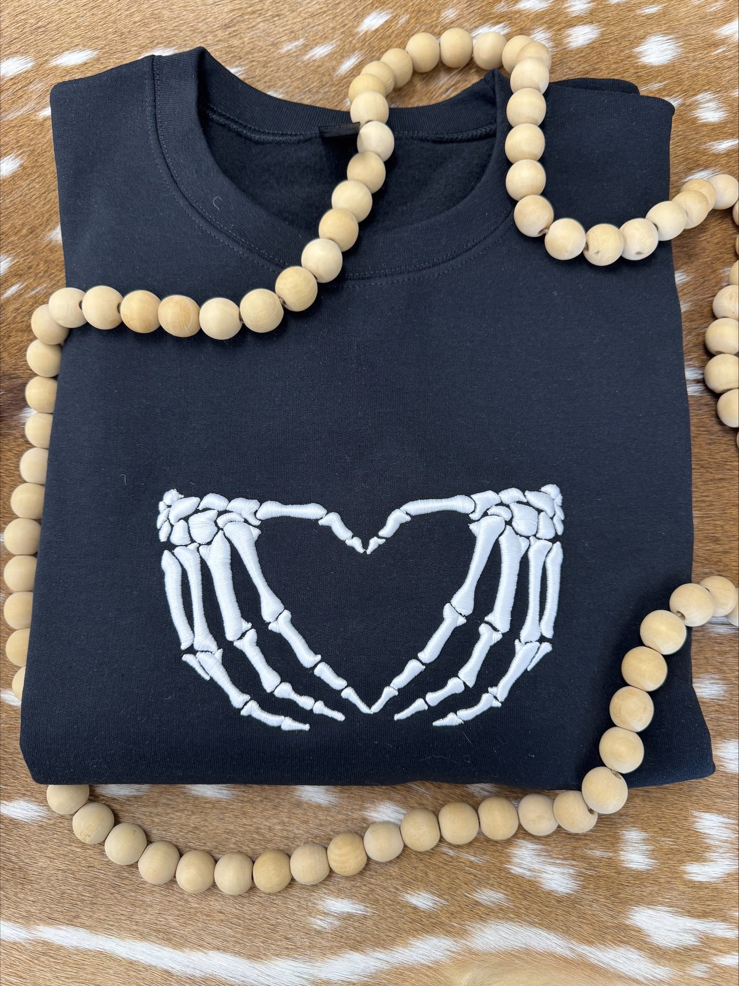3D Skelton Heart Hands Embroidered Sweatshirt/T-Shirt