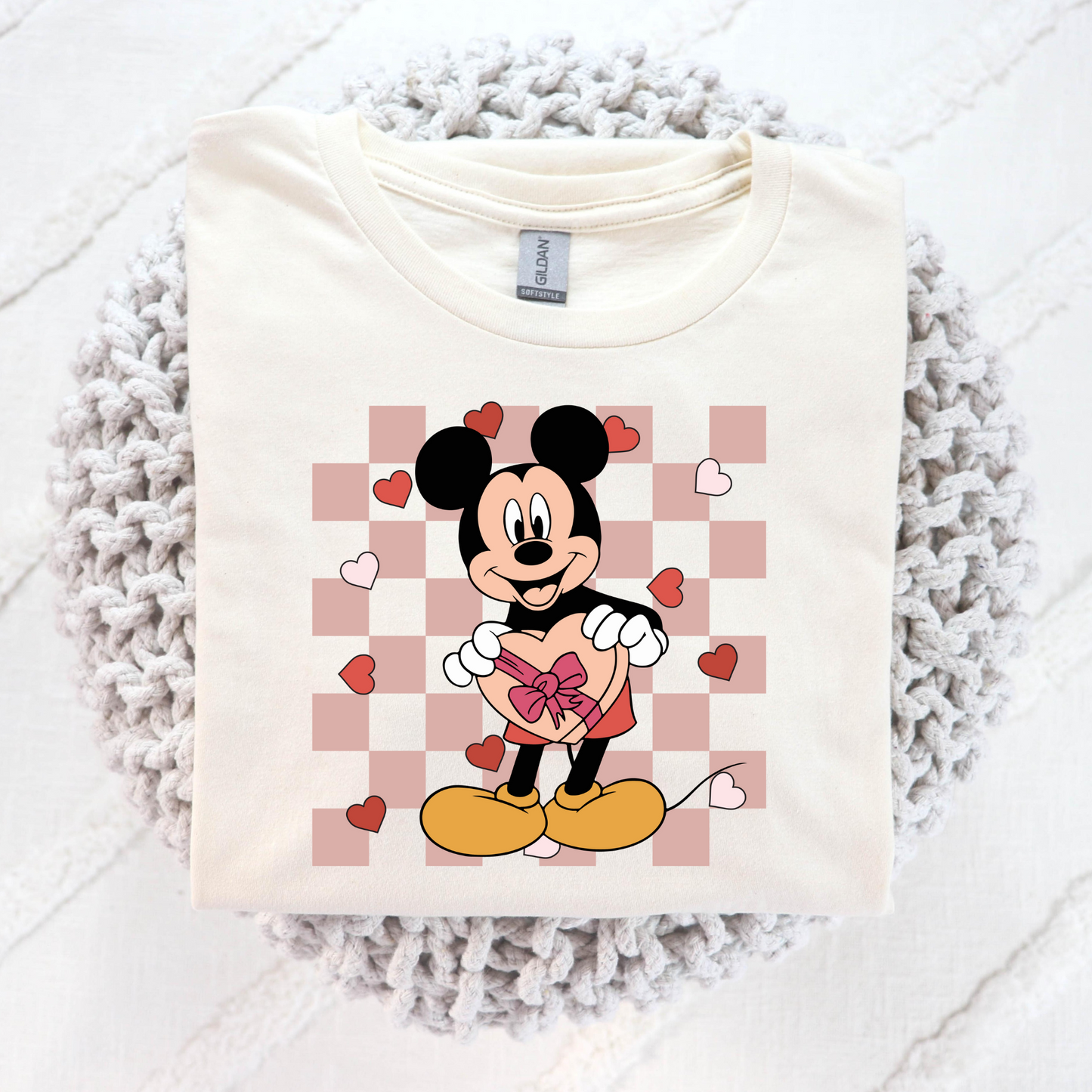 Mickey w/Box of Choclate (Checkered Background) Full Color DTF Transfer