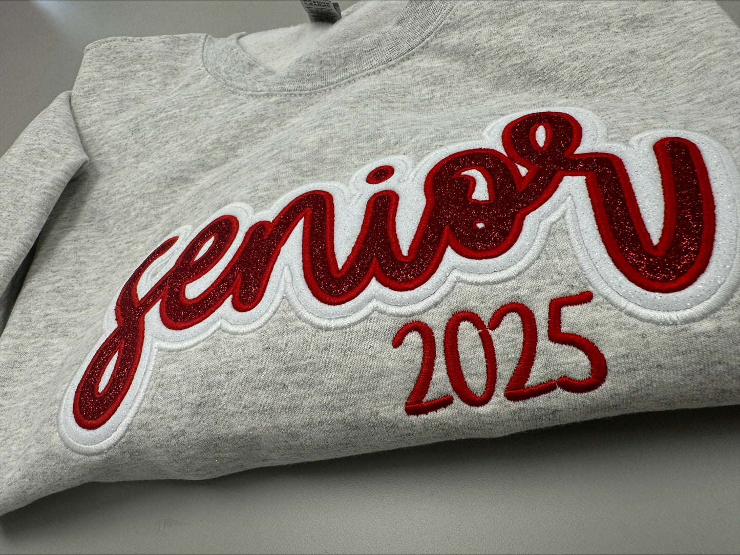 Senior 2025 Glitter Appliqué Embroidered Sweatshirt/T-Shirt